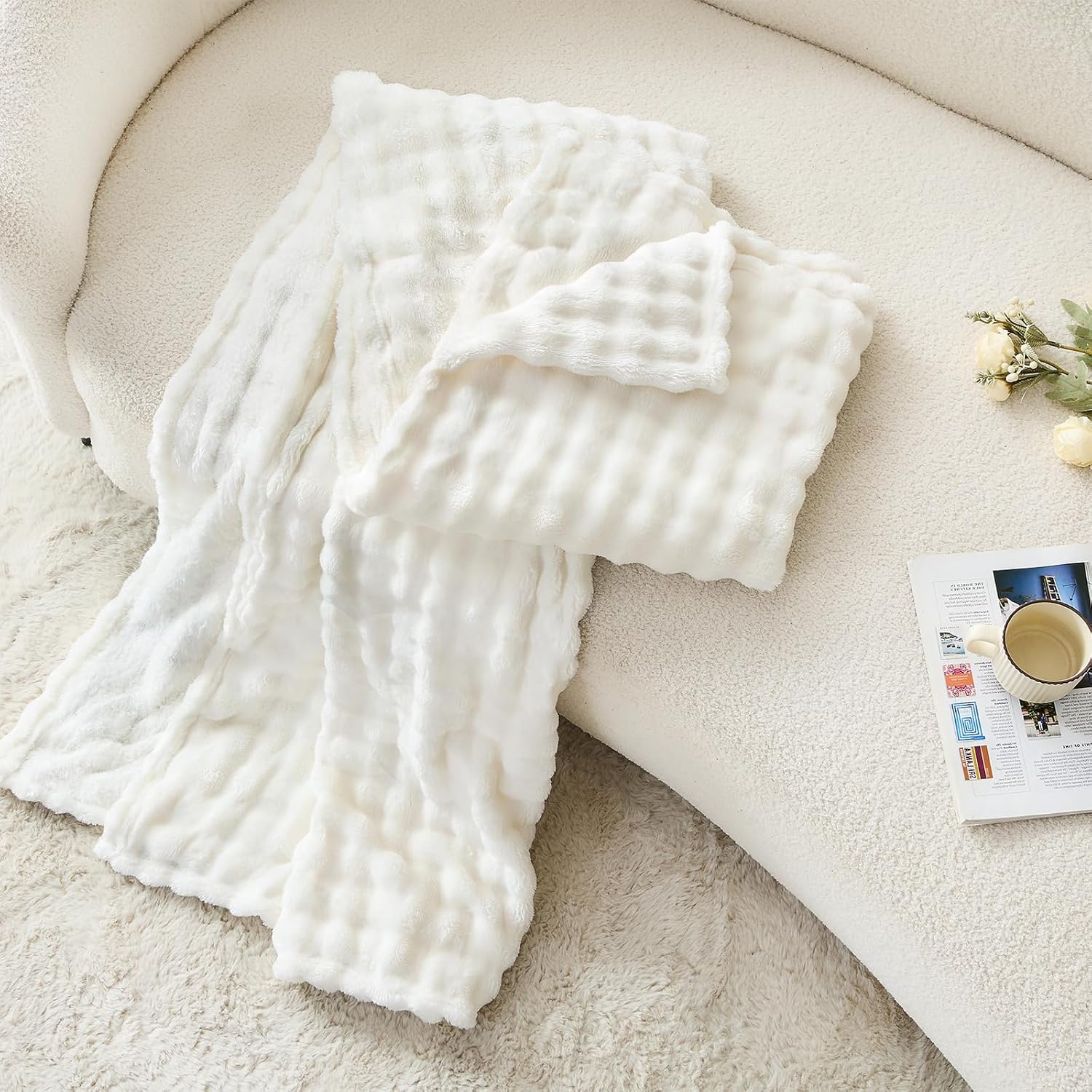 3Dバブルホワイトプラッシュブランケット、テクスチャードフラ - Christmas Throw Blanket のレビューと価格